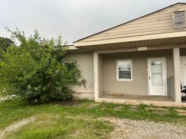 featured image of 294 W Wood St