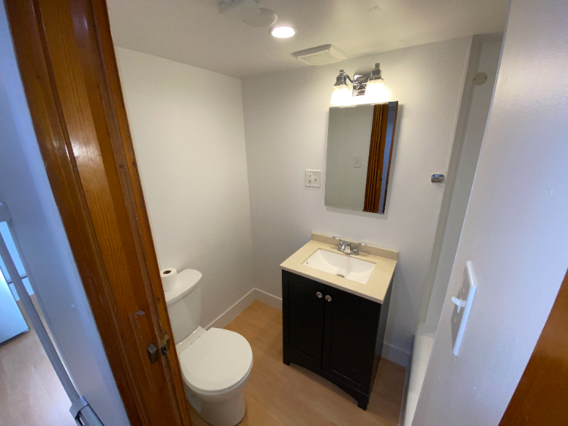 521 S Bryan Ave #3-4 - Photo 3 of 6