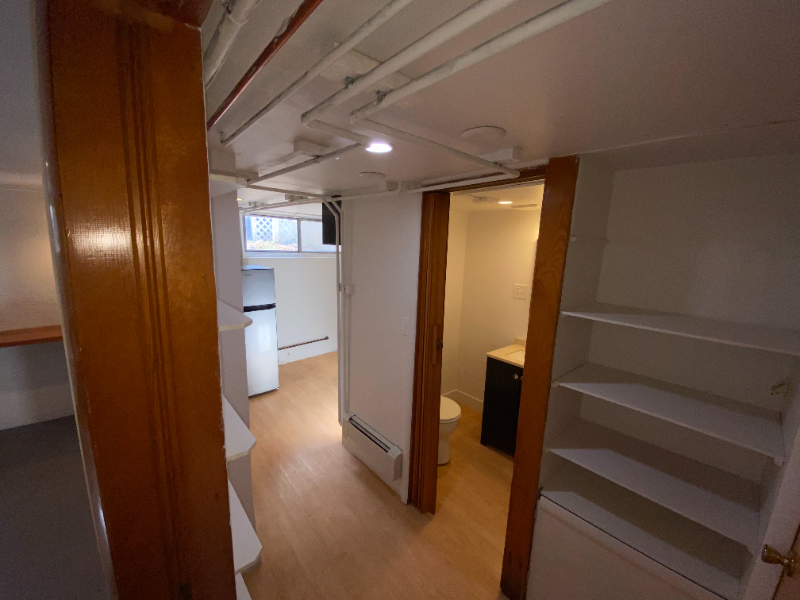 521 S Bryan Ave #3-4 - Photo 4 of 6