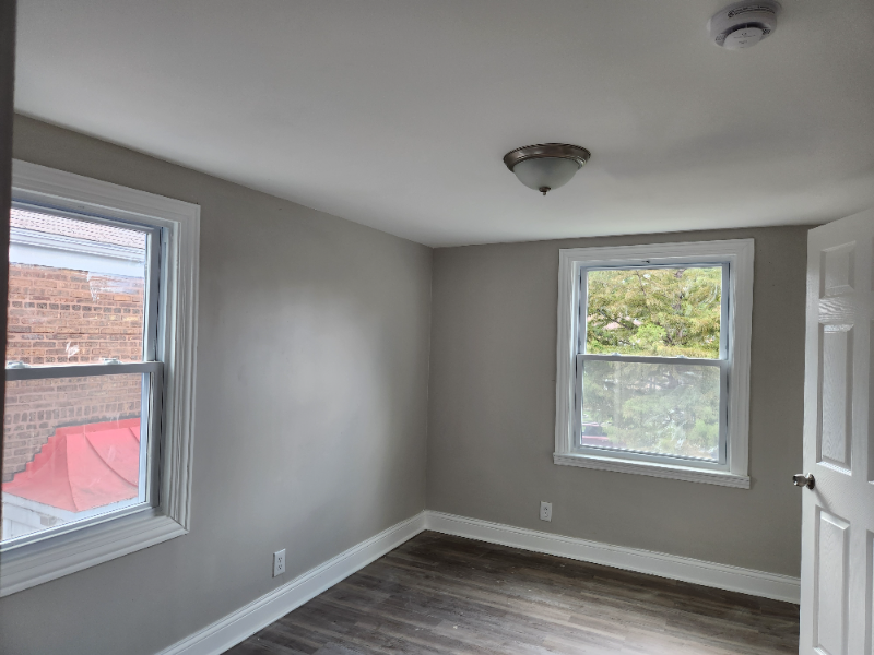 11361 S May St - Photo 5 of 9