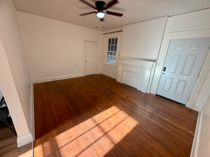 420 Calloway Street - Photo 3 of 10