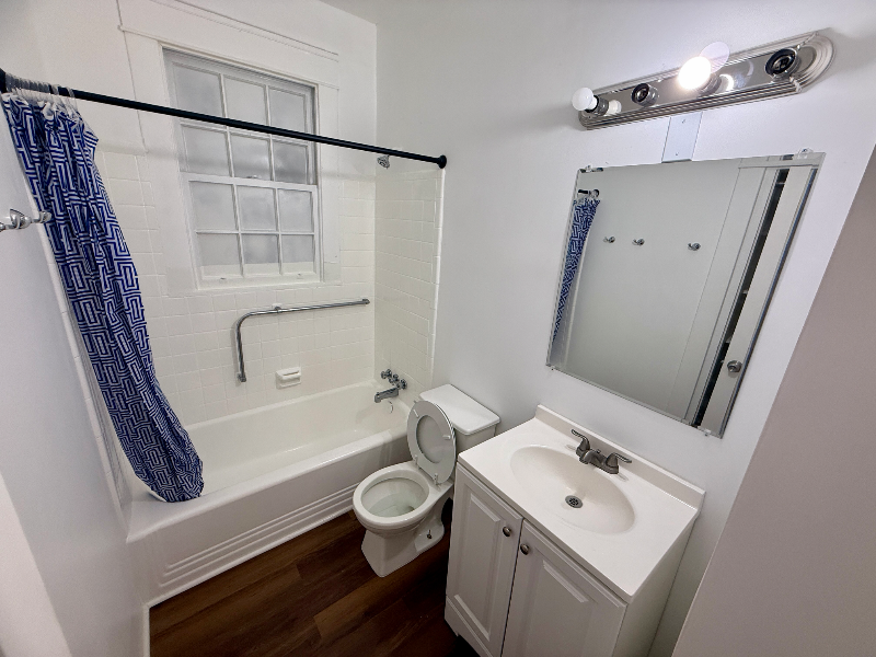 420 Calloway Street - Photo 6 of 10