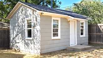 1720 23rd St #B - Photo 1 of 1