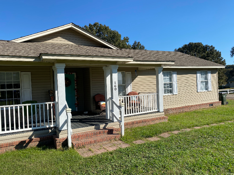 160 Charity Ln - Photo 2 of 13