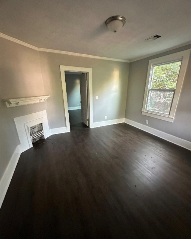 525 5th St - Photo 6 of 8