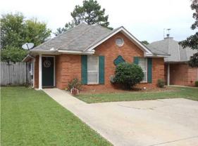 8546 English Oak Loop - Photo 1 of 1