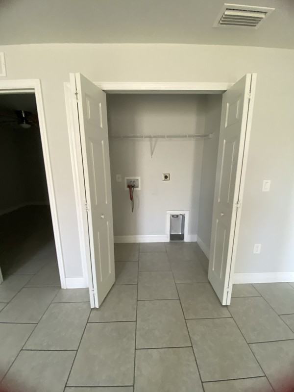 5011 Benton St - Photo 6 of 7