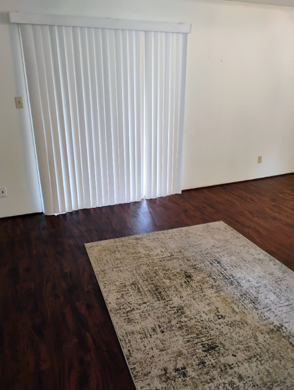 1015 Louise Ln #NA - Photo 3 of 8