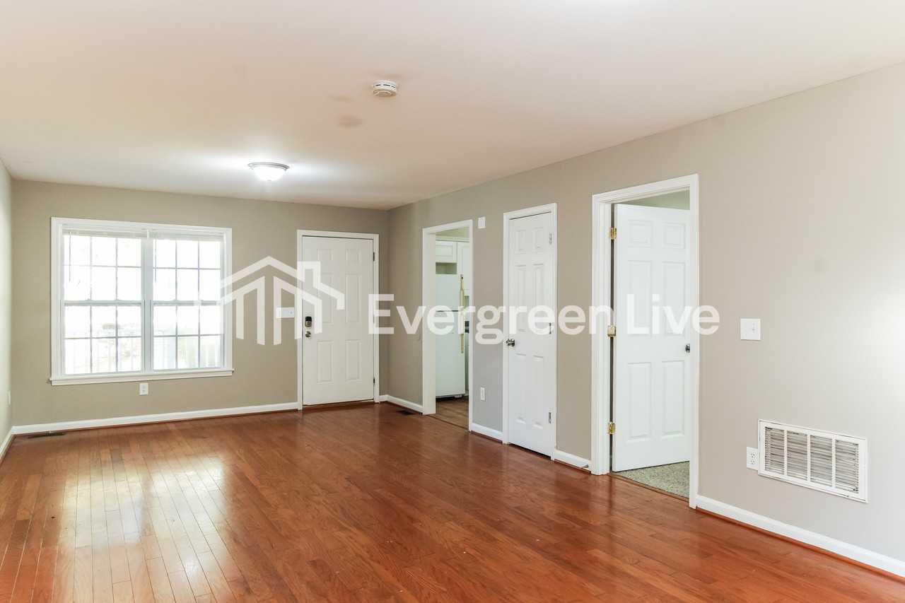 129 St Andrews Place Dr - Photo 5 of 16