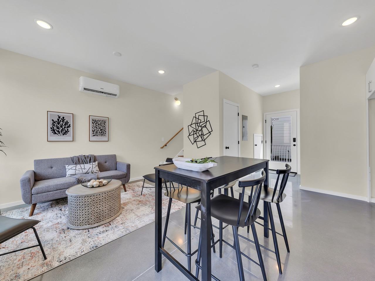 1602 N Central St #104 - Photo 2 of 23