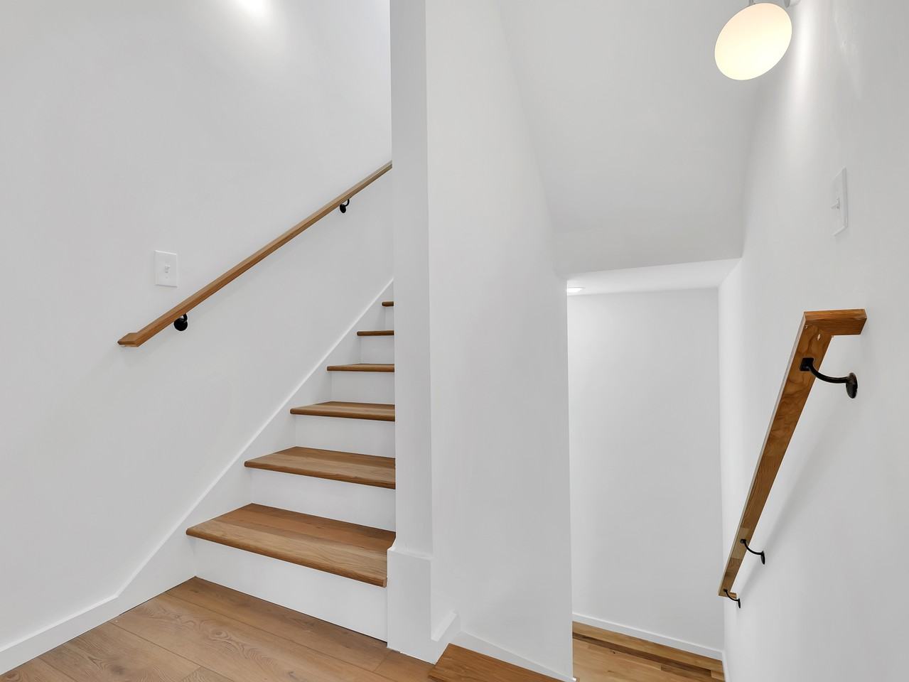 1602 N Central St #104 - Photo 5 of 23