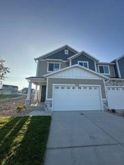 2831 N Red Velvet Ln