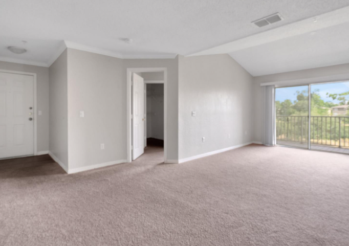 4295 Summer Landing Dr ##306 - Photo 4 of 17