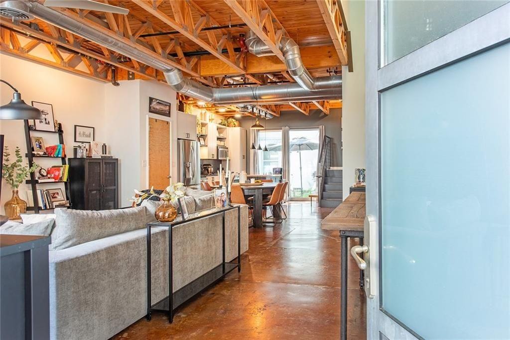 1661 La France St Ne ##325 - Photo 4 of 40