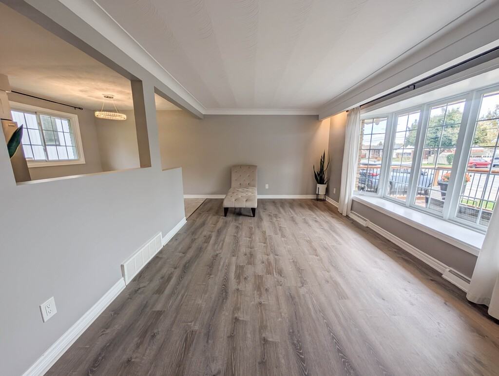 3223 Dorchester Road - Photo 3 of 40