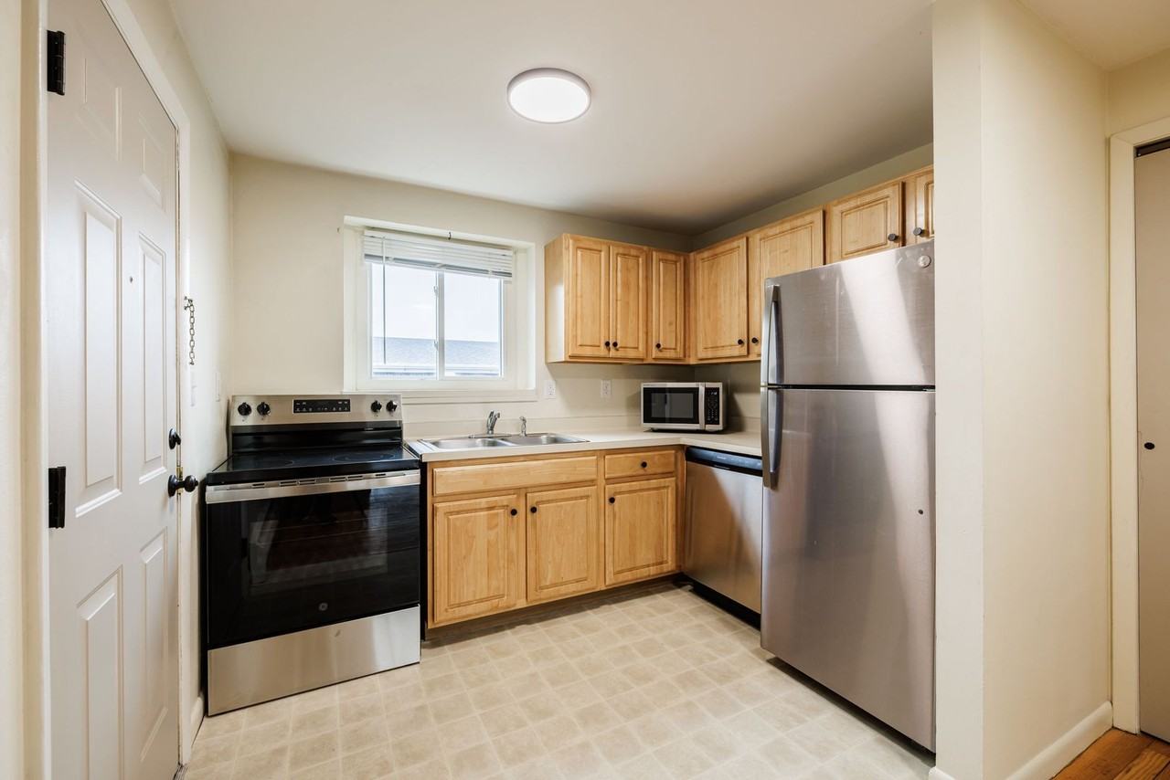 Emerson Road - Photo 3 of 33