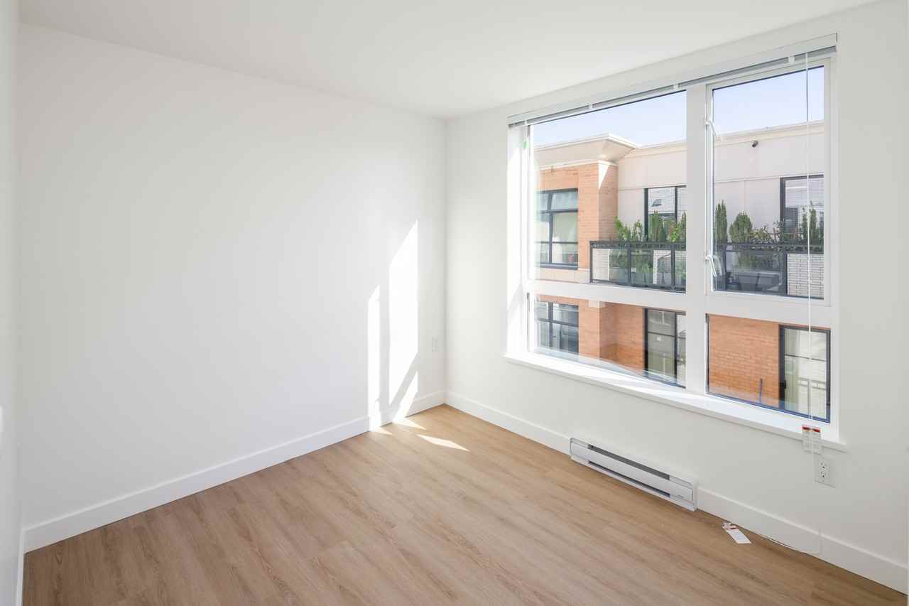 2075 West 12th Avenue #3rd floor - Photo 4 of 10