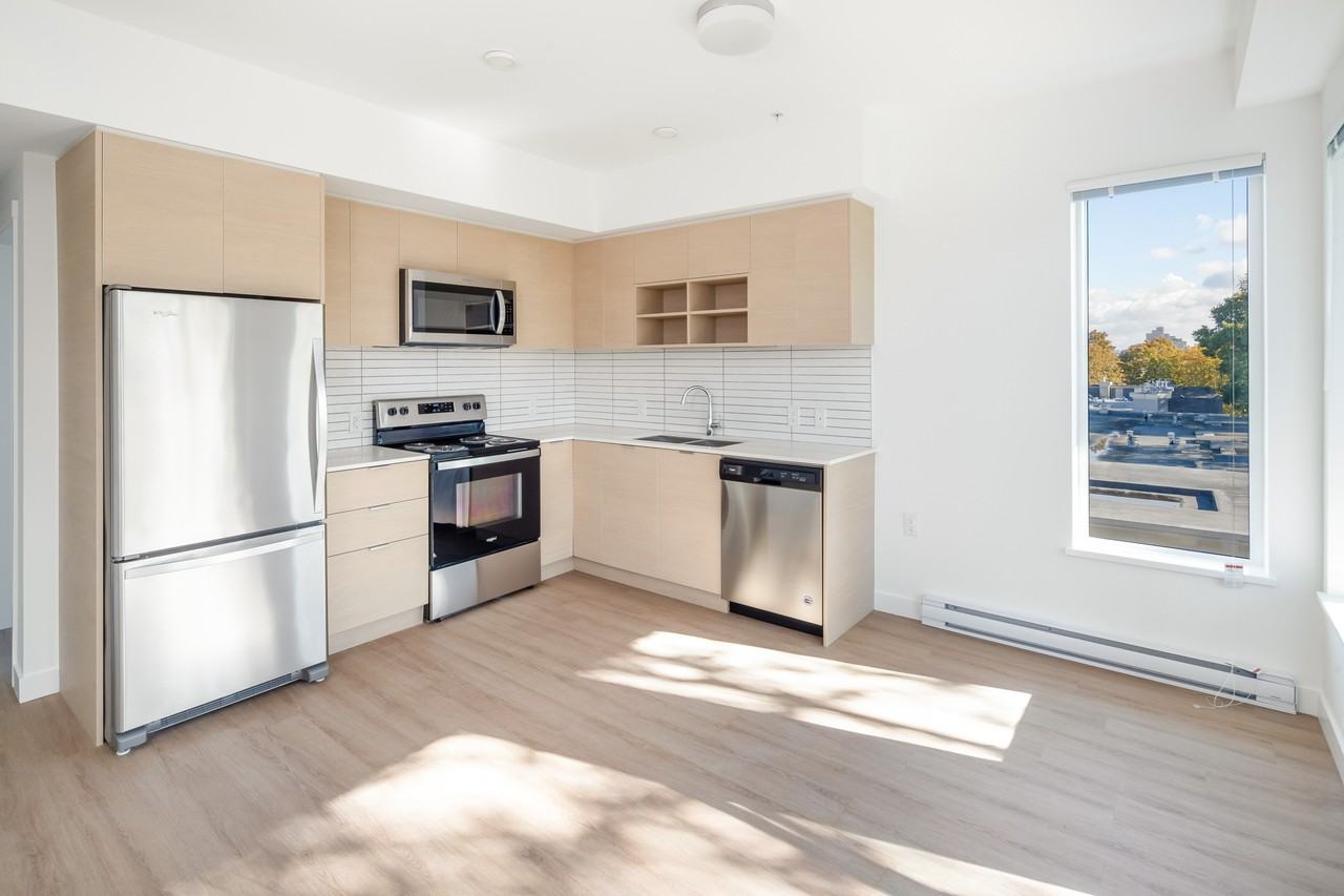 2075 West 12th Avenue #3rd floor - Photo 6 of 10