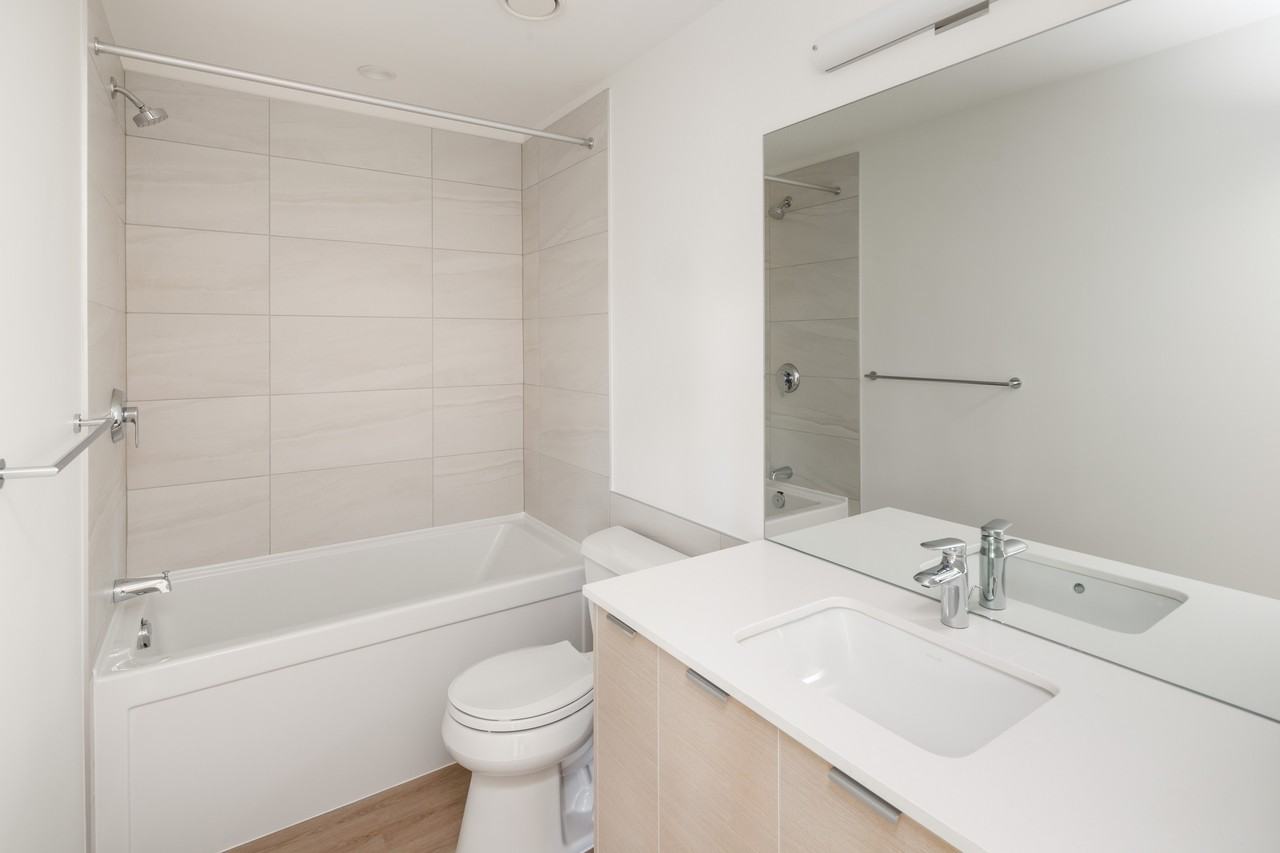 2075 West 12th Avenue #3rd floor - Photo 7 of 10