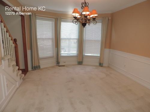 12270 S Albervan St - Photo 3 of 34