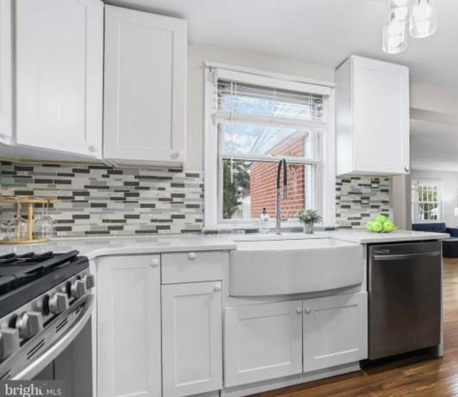 632 Dutton Cir #NA - Photo 3 of 17