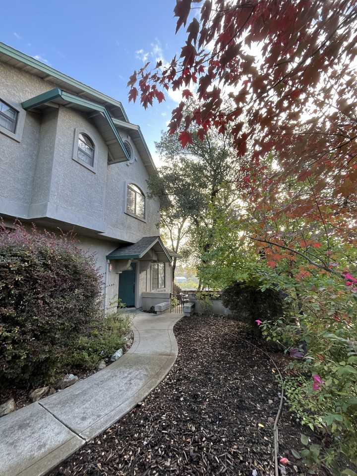 258 Hoffman Ave #258 - Photo 2 of 9