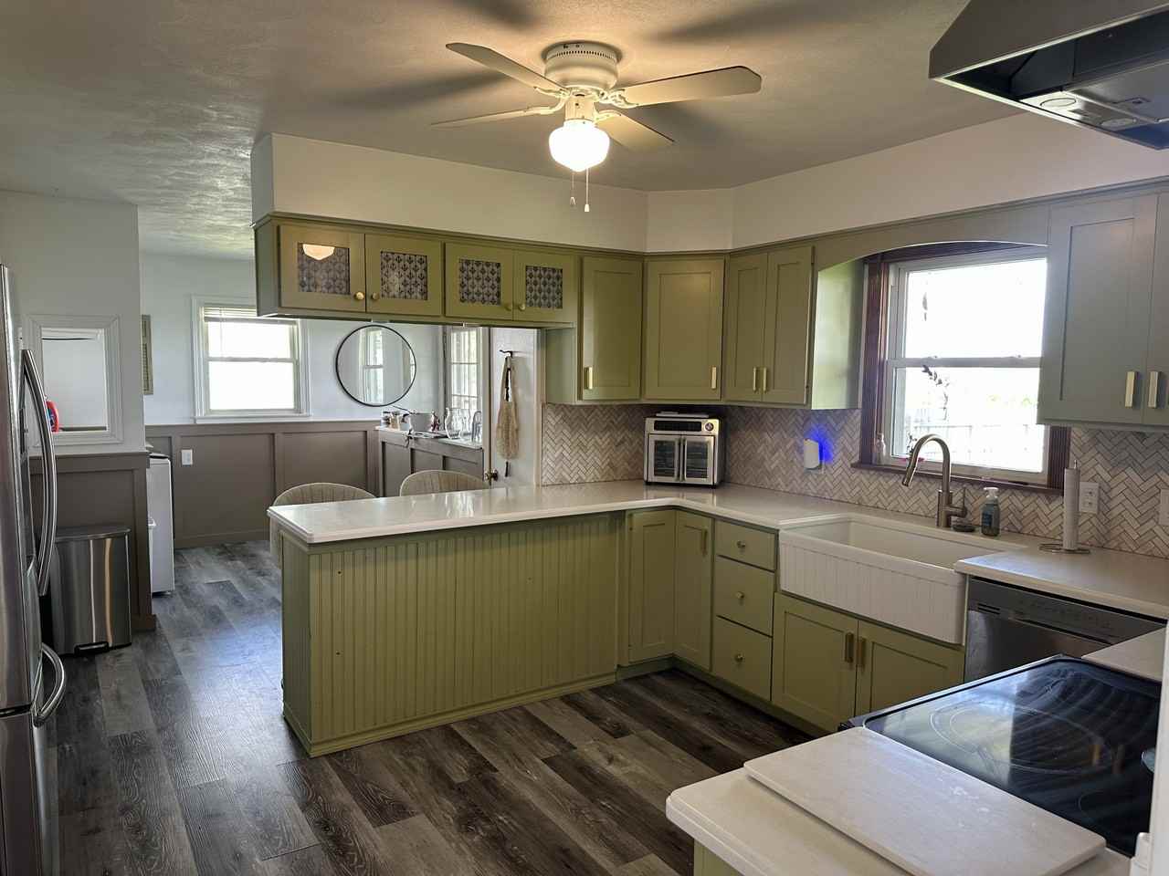 419 3rd St #NA - Photo 3 of 18