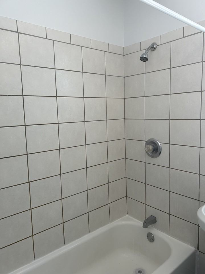 3100 Markbreit Avenue #2 - Photo 5 of 19