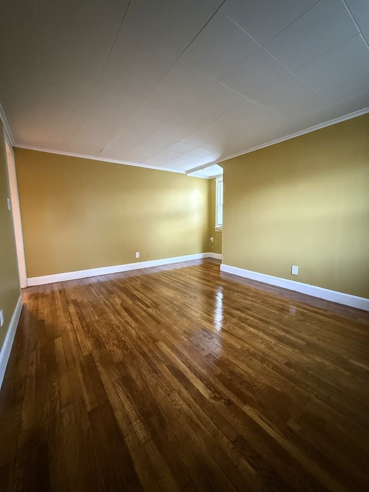 214 Columbia Street #2 - Photo 4 of 20