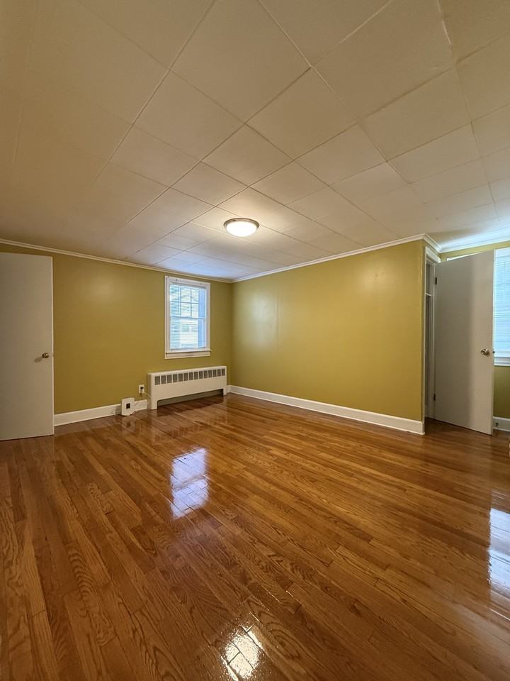 214 Columbia Street #2 - Photo 5 of 20