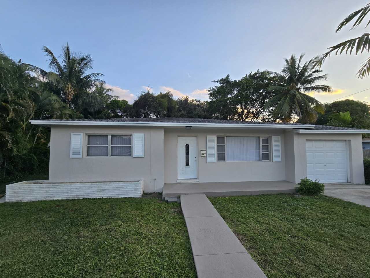 336 Greenbriar Dr #NA