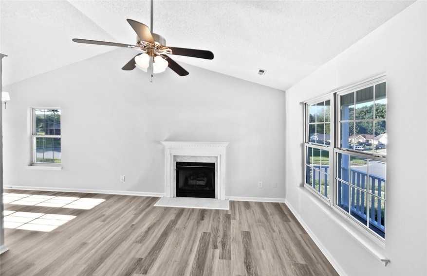 1131 Summit Hills Dr #NA - Photo 2 of 14