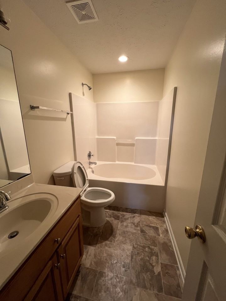 3241 Wade St #NA - Photo 3 of 14