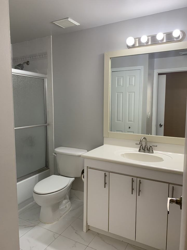 6380 Nw 114th Ave #306 - Photo 7 of 18