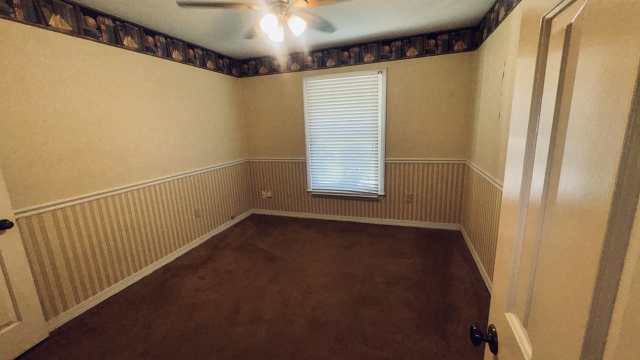 405 Harvest Dr #NA - Photo 7 of 18