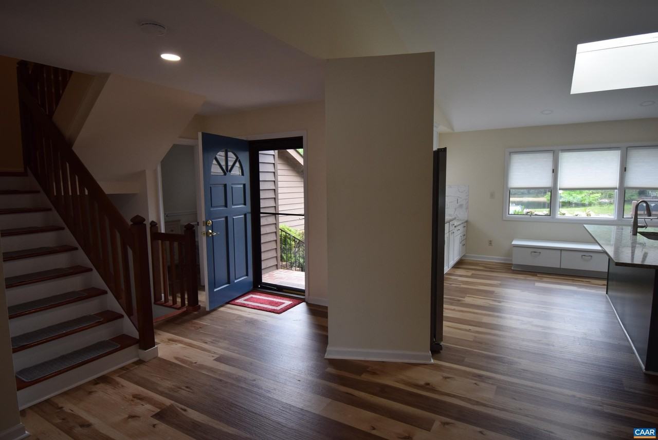 B3 Marina Pt - Photo 3 of 31