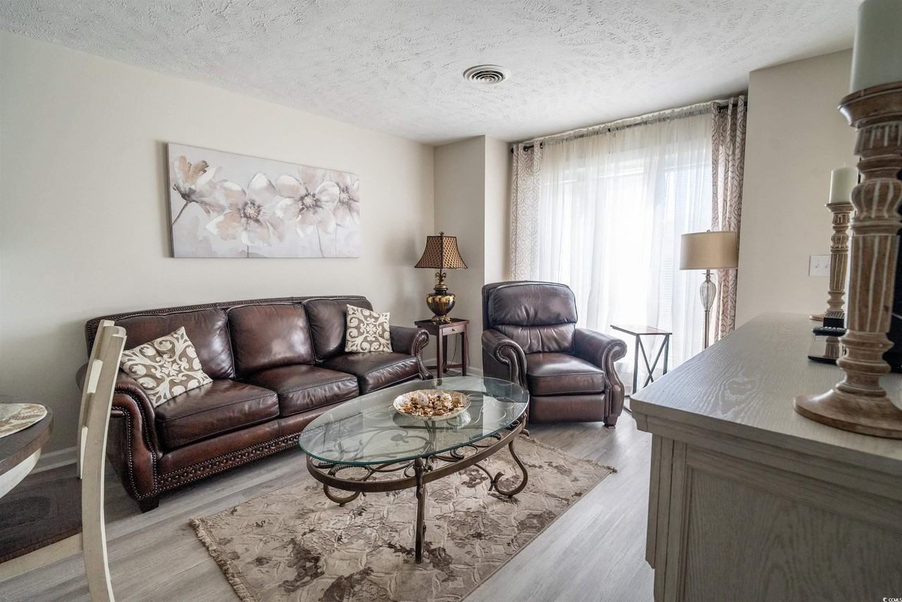 4715 Cobblestone Dr - Photo 5 of 12