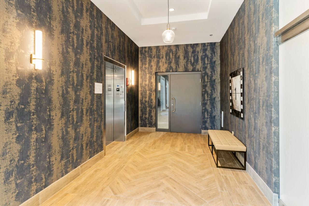 5945 6th Avenue #406 - Photo 7 of 27