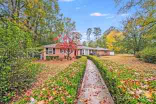 5600 Riviere Dr - Photo 1 of 1