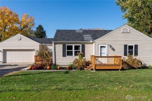 featured image of 1615 N Fairfield Rd