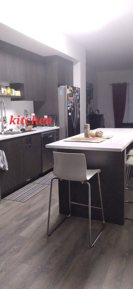 91 Ave & 152 St - Photo 5 of 6