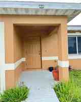 featured image of 2417 Quentin Ave S