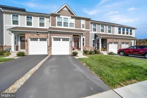 featured image of 15 Pratt Ln