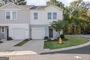 featured image of 463 Union Station St