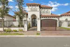 featured image of 5008 Pecan Ave