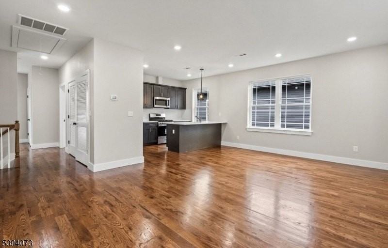 9-11 Marie Place #2 - Photo 3 of 11