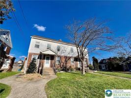 featured image of 103 W Grant St