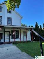 featured image of 2243 W Walnut St