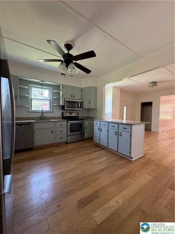 2243 West Walnut Street - Photo 4 of 17