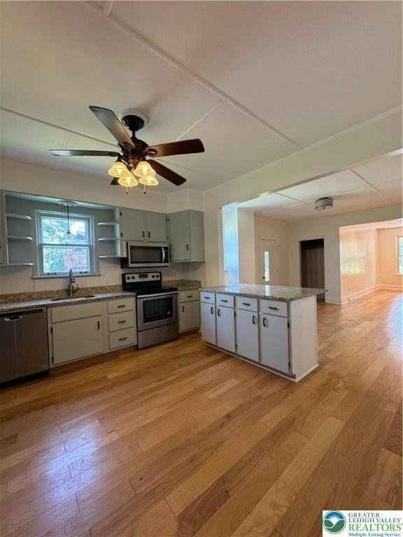 2243 West Walnut Street - Photo 7 of 17